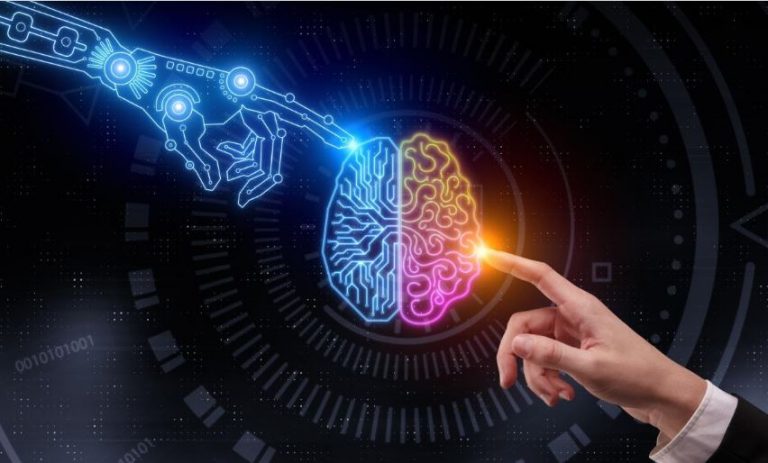 Expertos entregan recomendaciones para trabajar seguro desde el hogar y dan luces sobre los alcances de la Inteligencia Artificial en época de pandemia